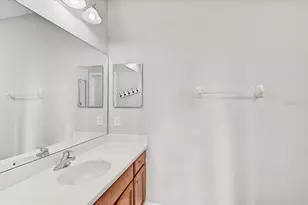 915 Fairwaycove Ln, Bradenton, FL 34212 - Photo 17
