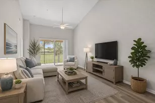 915 Fairwaycove Ln, Bradenton, FL 34212 - Photo 5