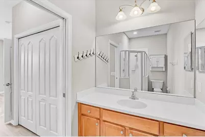 915 Fairwaycove Lane #201, Bradenton, FL 34212 - Photo 19
