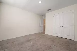 5280 Fiddle Fig Ave, Wimauma, FL 33598 - Photo 29