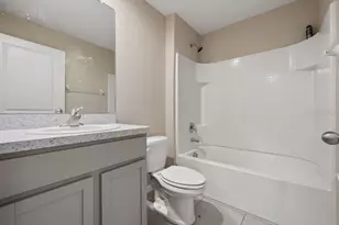 5280 Fiddle Fig Ave, Wimauma, FL 33598 - Photo 17