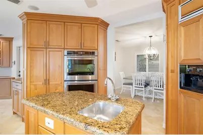565 Commonwealth Place, Sarasota, FL 34242 - Photo 17