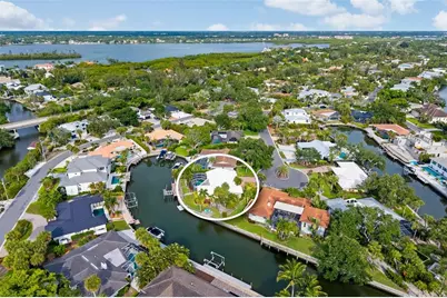 565 Commonwealth Place, Sarasota, FL 34242 - Photo 7
