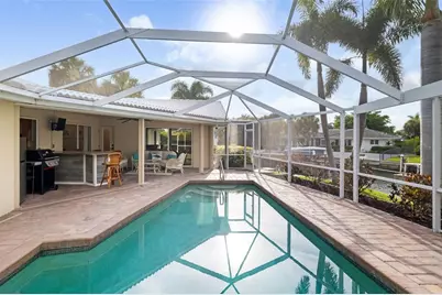 565 Commonwealth Place, Sarasota, FL 34242 - Photo 13