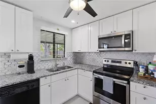 2959 N Lockwood Meadows Blvd, Sarasota, FL 34234 - Photo 13
