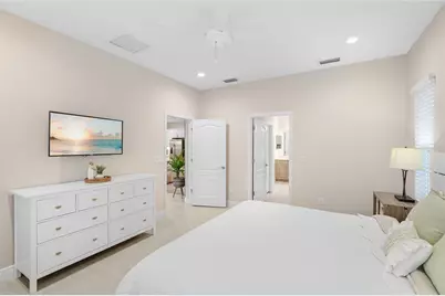 10601 Falling Leaf Court, Parrish, FL 34219 - Photo 13