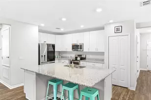 4014 Lindever Ln, Palmetto, FL 34221 - Photo 7