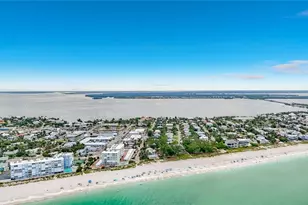 202 Peacock Ln, Holmes Beach, FL 34217 - Photo 65
