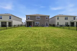 18114 Wheathouse Pl, Bradenton, FL 34211 - Photo 3