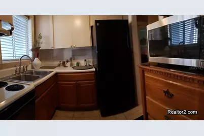 2047 Canal Drive #L6, Bradenton, FL 34207 - Photo 5