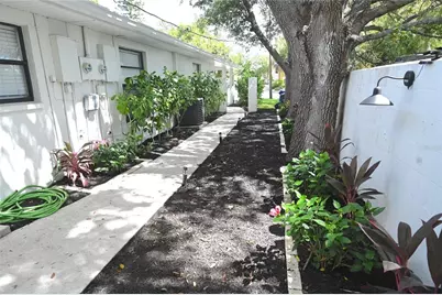 1976 Debbie Street, Sarasota, FL 34231 - Photo 19