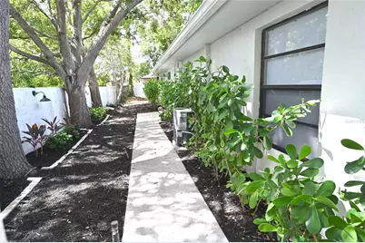 1976 Debbie Street, Sarasota, FL 34231 - Photo 21