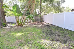 1976 Debbie St, Sarasota, FL 34231 - Photo 3