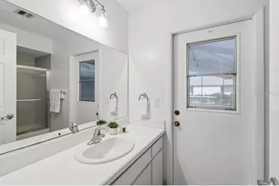154 Hourglass Drive, Venice, FL 34293 - Photo 23