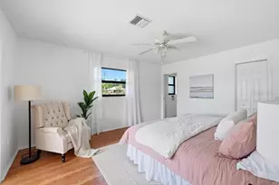 154 Hourglass Dr, Venice, FL 34293 - Photo 15