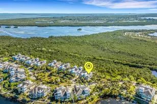 289 Sapphire Lake Dr, Bradenton, FL 34209 - Photo 51
