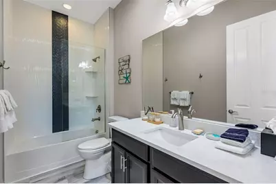 289 Sapphire Lake Drive #202, Bradenton, FL 34209 - Photo 33