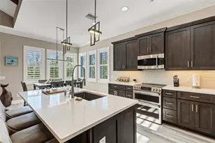 289 Sapphire Lake Dr, Bradenton, FL 34209 - Photo 13