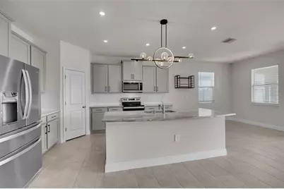17821 Cantarina Cove, Bradenton, FL 34211 - Photo 13