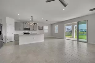 17821 Cantarina Cove, Bradenton, FL 34211 - Photo 9