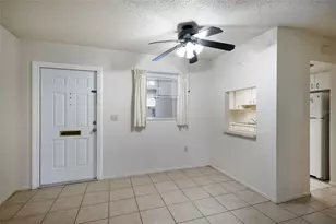 5994 Hibiscus Dr, Bradenton, FL 34207 - Photo 13
