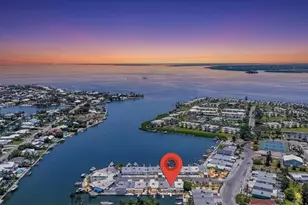 18 Seaside Ct, Holmes Beach, FL 34217 - Photo 43