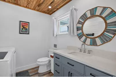 18 Seaside Court, Holmes Beach, FL 34217 - Photo 21