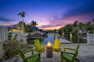 18 Seaside Ct, Holmes Beach, FL 34217 - Photo 49