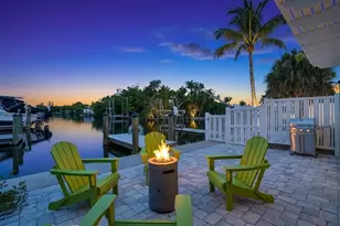18 Seaside Ct, Holmes Beach, FL 34217 - Photo 51