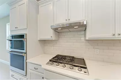 149 Okeeffe Circle, Bradenton, FL 34212 - Photo 9