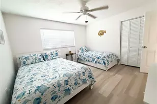 159 Vista Hermosa Cir, Sarasota, FL 34242 - Photo 23