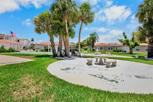 159 Vista Hermosa Cir, Sarasota, FL 34242 - Photo 37