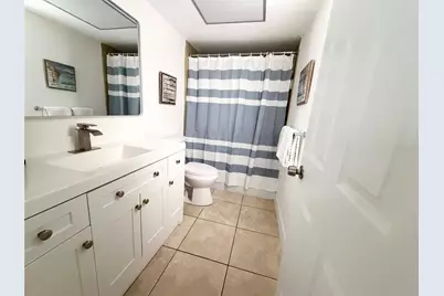 159 Vista Hermosa Circle #27B, Sarasota, FL 34242 - Photo 17