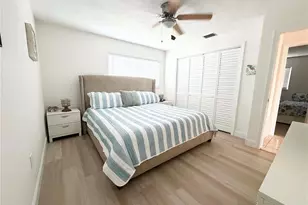 159 Vista Hermosa Cir, Sarasota, FL 34242 - Photo 15