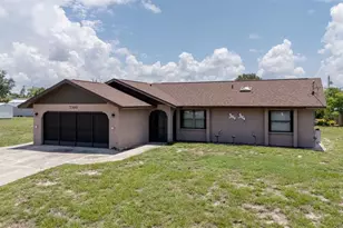 7300 Beardsley St, Englewood, FL 34224 - Photo 3