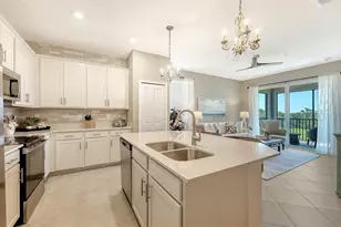 17600 Opal Sand Dr, Venice, FL 34293 - Photo 9