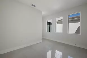 6009 White Mangrove Ln, Bradenton, FL 34210 - Photo 17