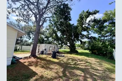 420 53rd Avenue E, Bradenton, FL 34203 - Photo 11