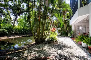 3915 Somerset Dr, Sarasota, FL 34242 - Photo 61