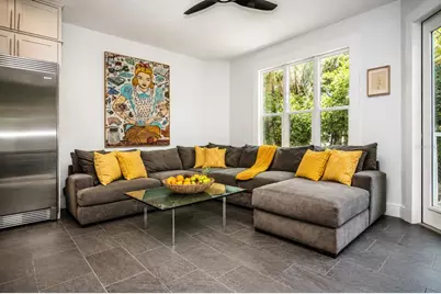 3915 Somerset Drive #9, Sarasota, FL 34242 - Photo 25