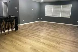 1929 3rd Ave E, Bradenton, FL 34208 - Photo 3