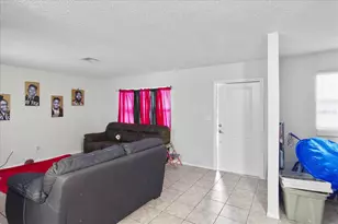 2228 25th St, Sarasota, FL 34234 - Photo 15