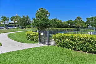 910 Tidewater Shores Loop, Bradenton, FL 34208 - Photo 65