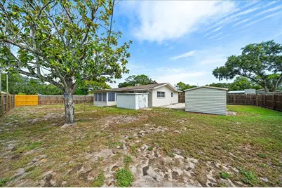 1210 Doris Drive, Sarasota, FL 34243 - Photo 31