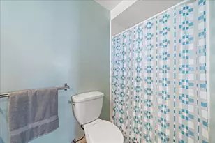 1210 Doris Dr, Sarasota, FL 34243 - Photo 23