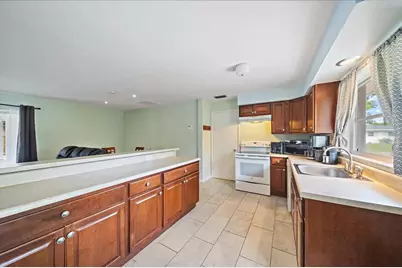 1210 Doris Drive, Sarasota, FL 34243 - Photo 9