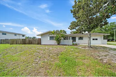 1210 Doris Drive, Sarasota, FL 34243 - Photo 5