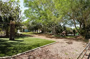 8112 12th Ave NW, Bradenton, FL 34209 - Photo 47