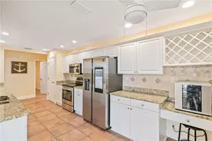 6711 Avenue C, Sarasota, FL 34231 - Photo 9
