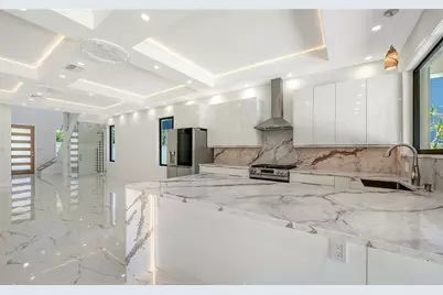 2483 Bay Street, Sarasota, FL 34237 - Photo 23